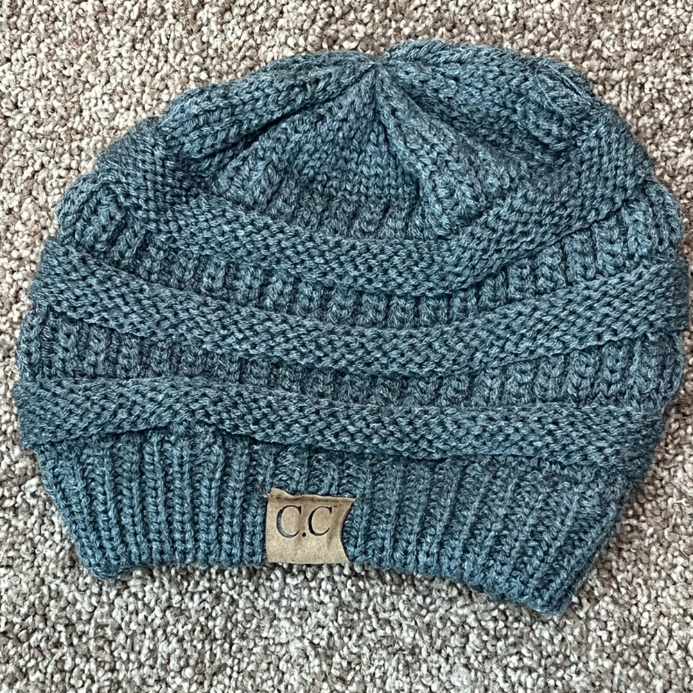 CC Beanie - Gray